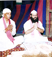 Shri Mahant Shri Vivek Shah Ji Maharaj